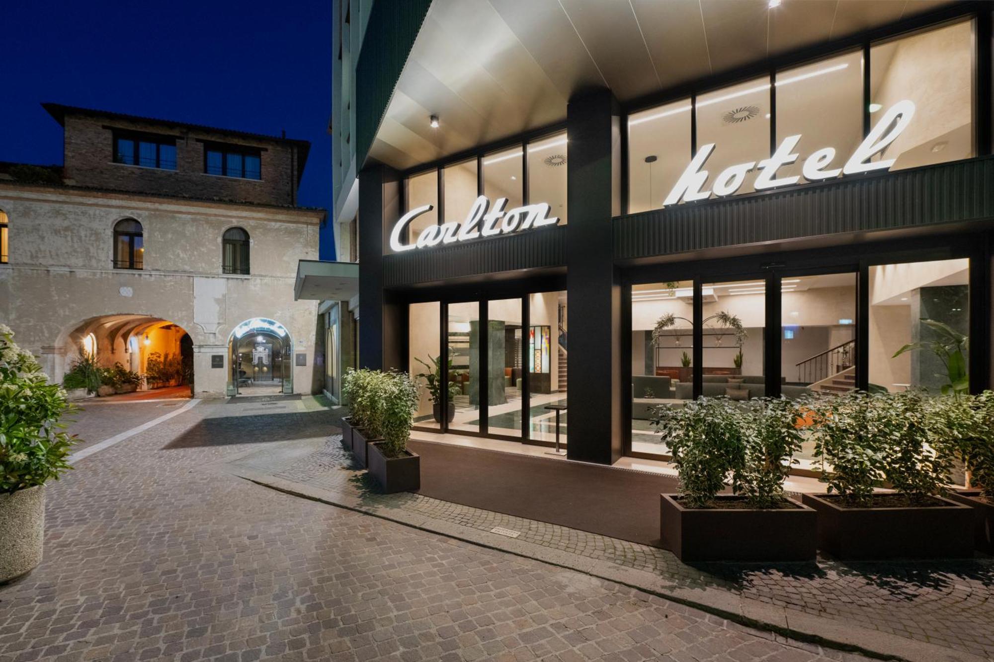 Hotel Carlton Treviso Exterior photo
